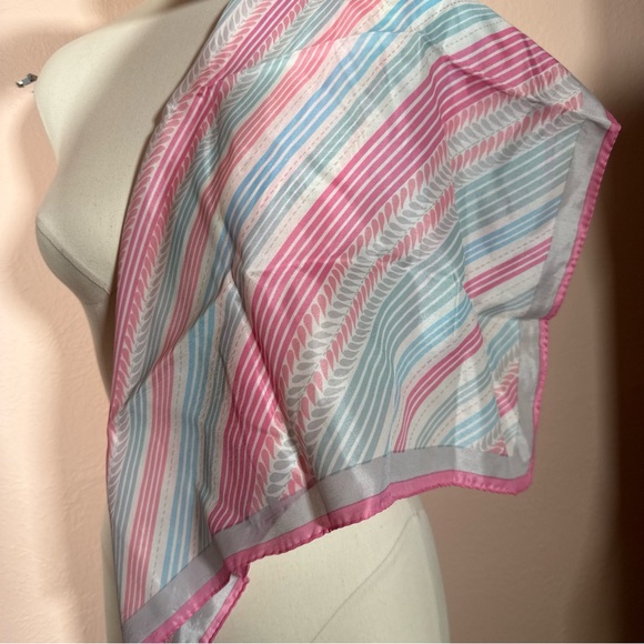 Vintage 1950 1960’s Cotton Candy Pastel Retro Stripe Hand rolled edges Scarf - Picture 14 of 16
